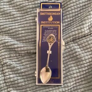 🎈Collectable Smithsonian Institute spoon🎈